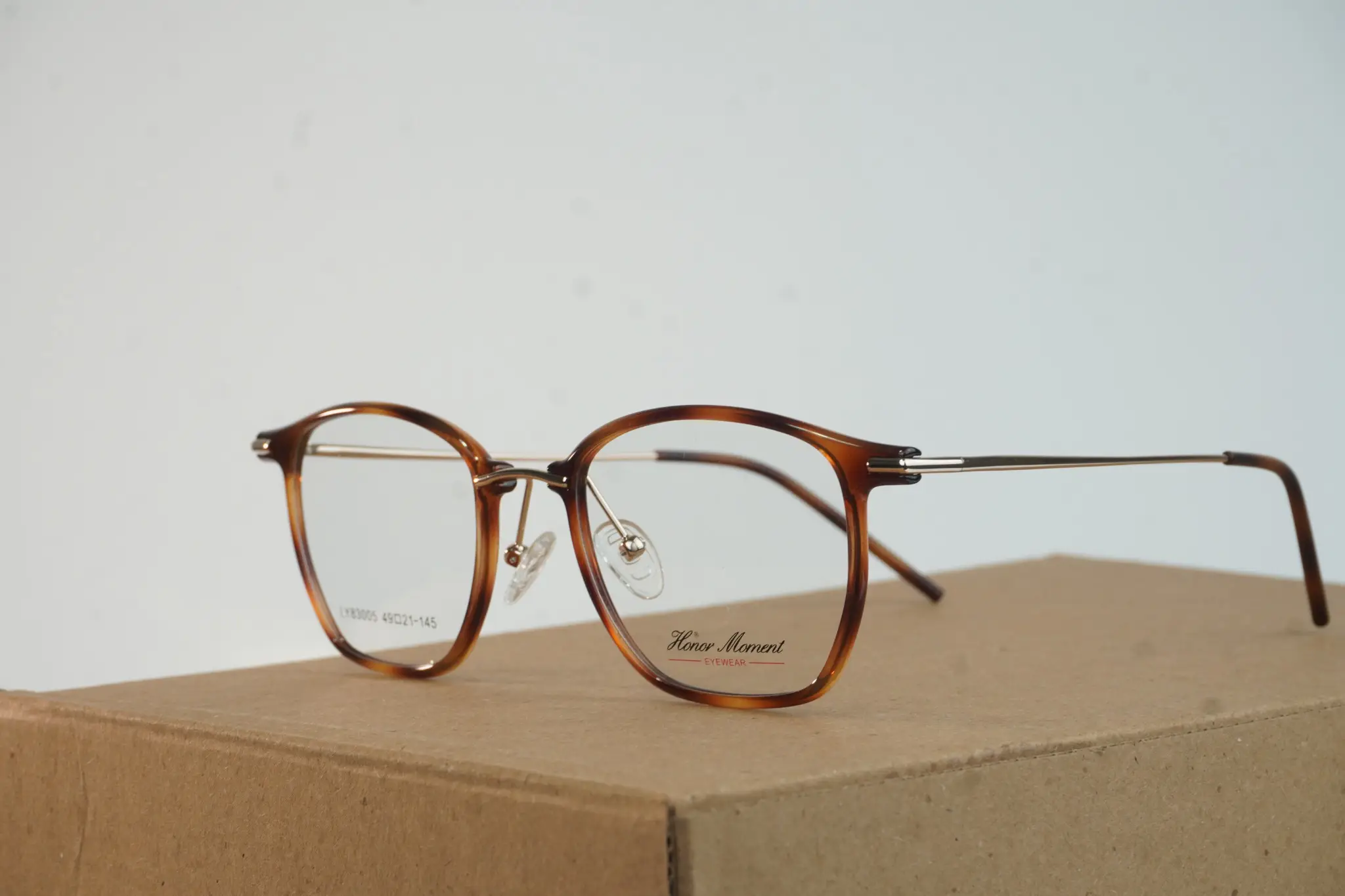 Fotografía de unos lentes